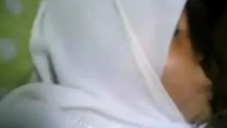 Bedebahkan ABG Berjilbab Paksa Buat Nyepong