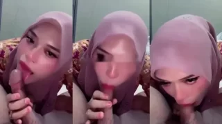 Bokep Indo Hijab Cewek Cantik Sepong Kontol