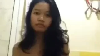 Kiriman Video Adek Ipar Lagi Mandi